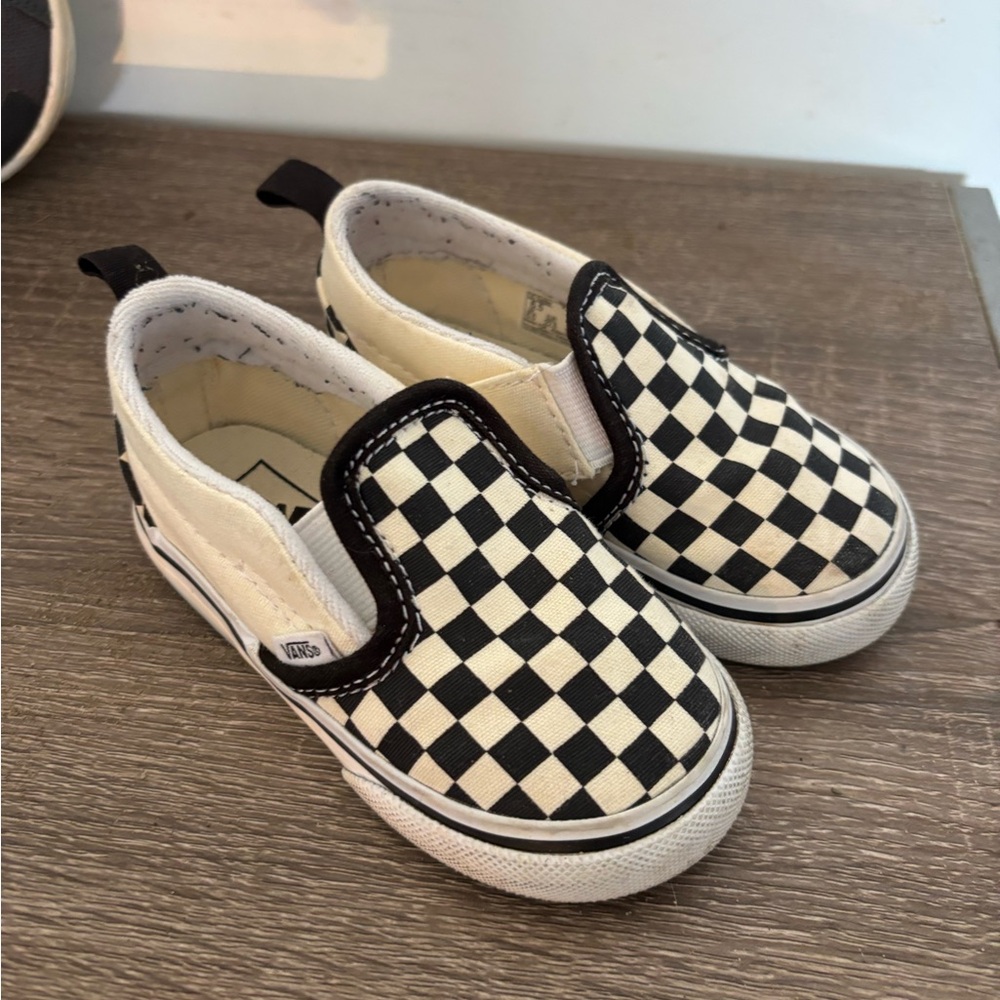 Vans toddler Black and White Checkered Slip-On Sneakers